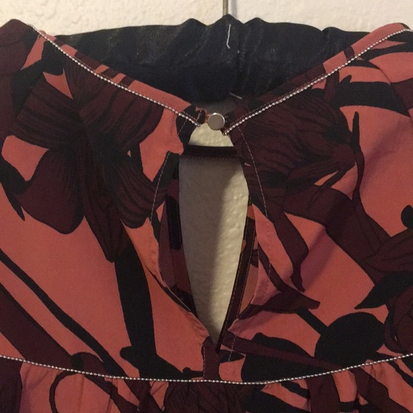 SOLD Abercrombie & Fitch Cold Shoulder Floral Long Sleeve Top Pink Sz XS - Picture 4 of 11